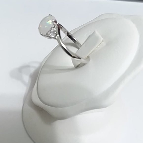 Woman's White Opal Ring - Picture 5 of 6